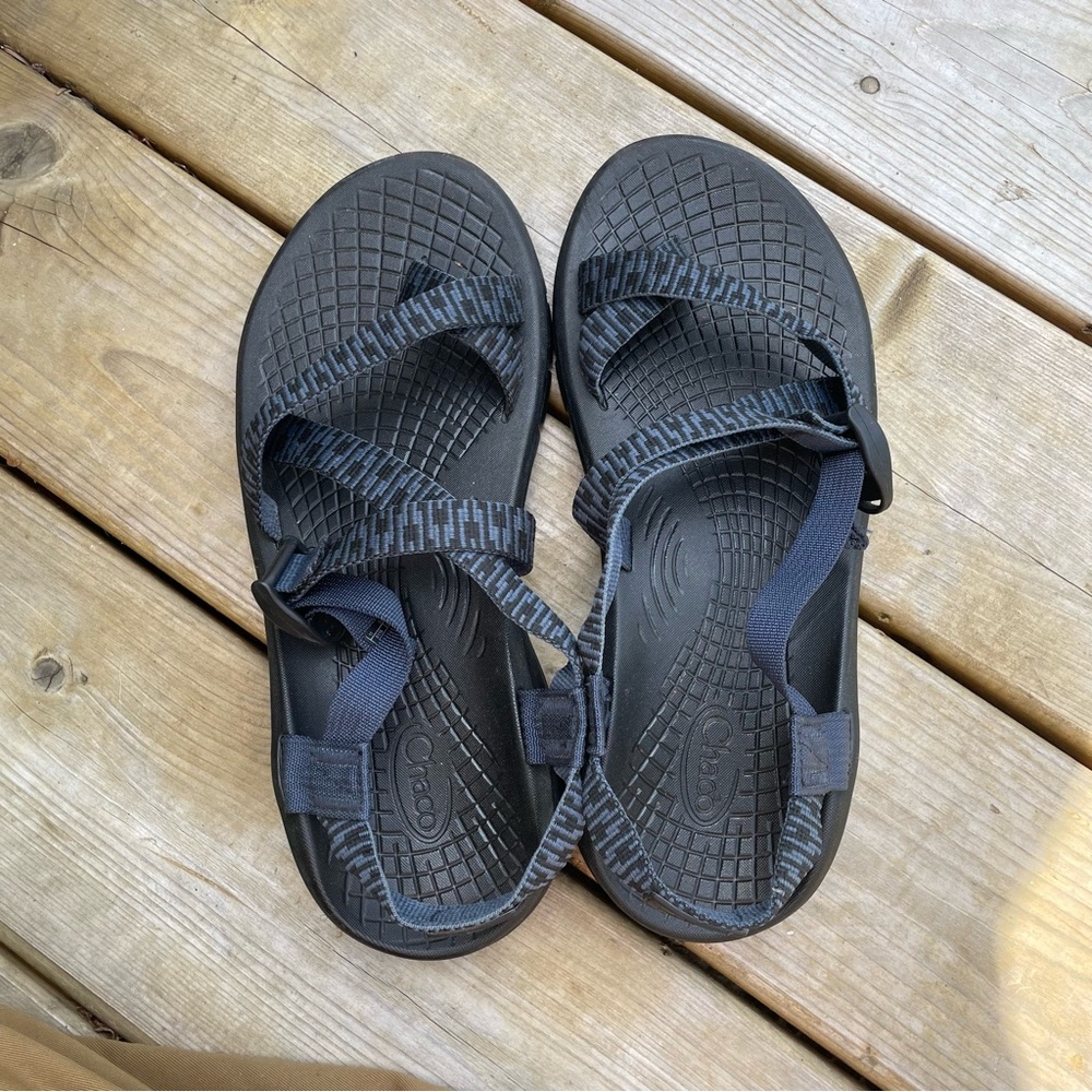 Chaco Z2 Navy and Black Strapped Sandals